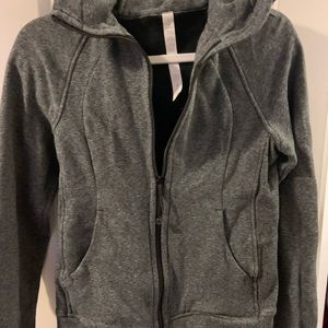 Lulu zip up